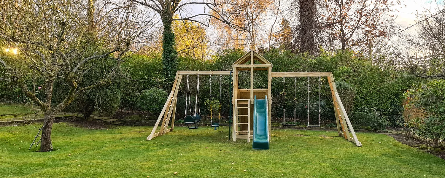 Garden climbing frames image